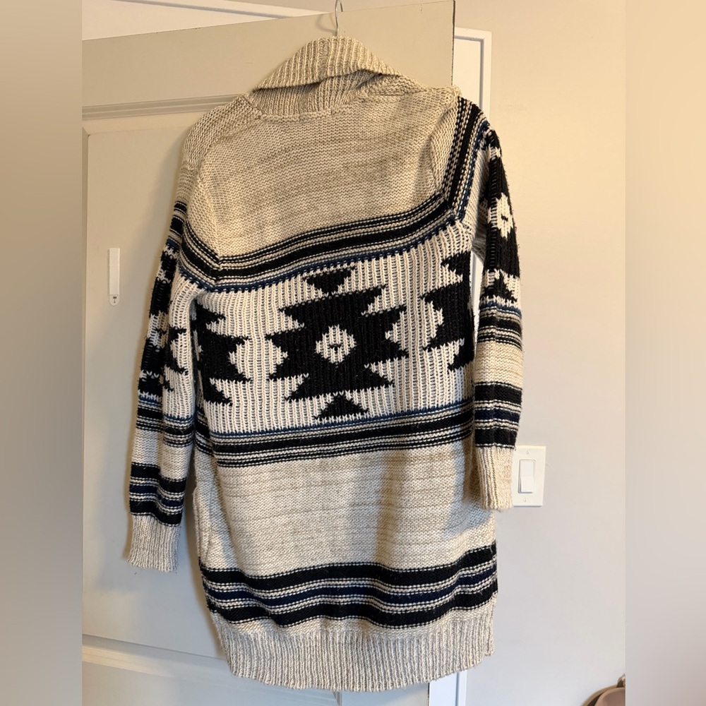 Forever 21 Pattern Cardigan - size small - Picture 8 of 8
